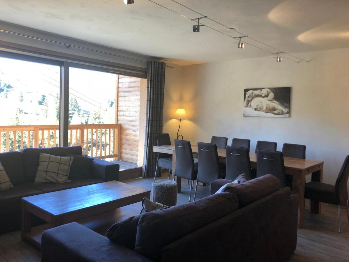 Six-Bedroom Apartment