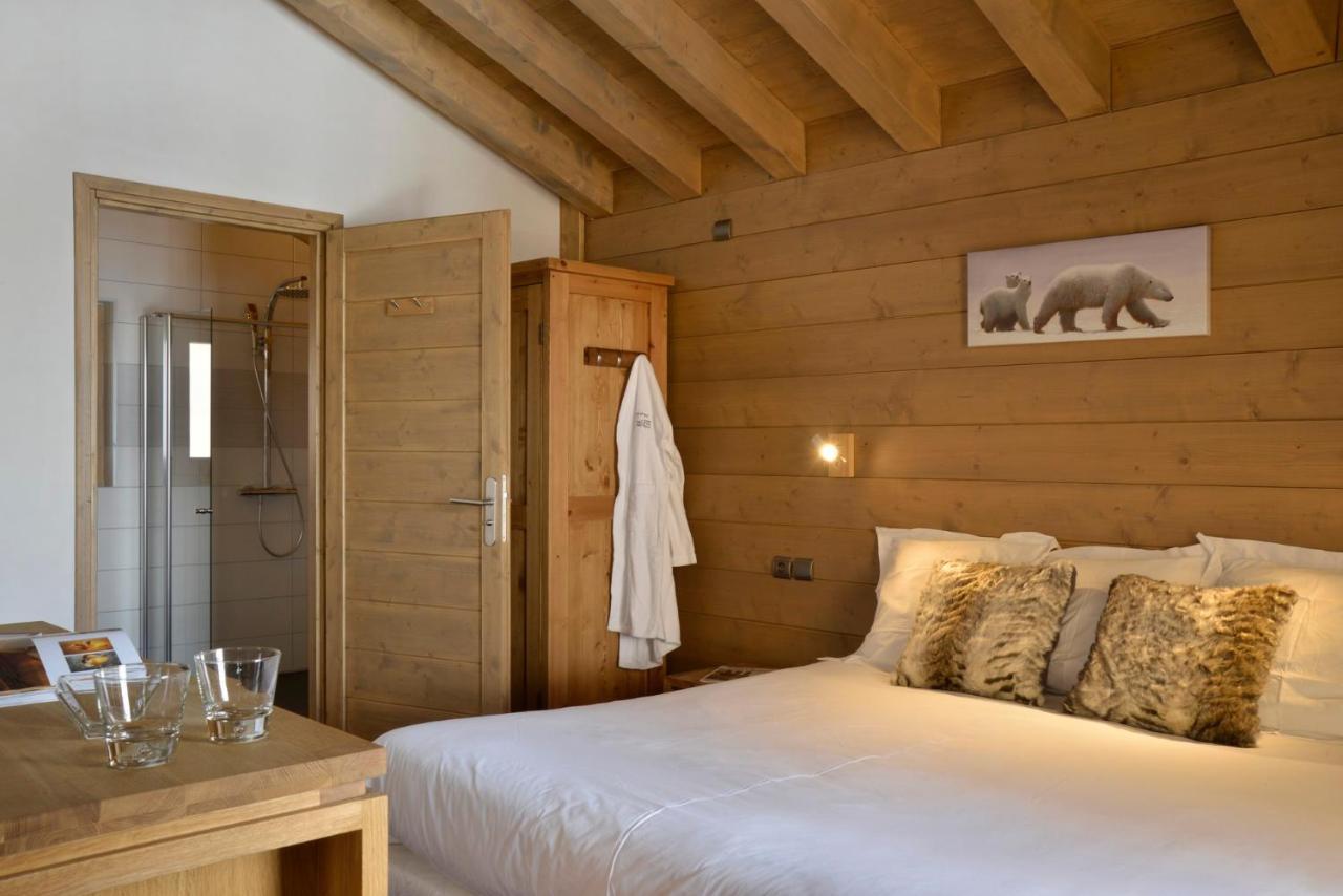Six-Bedroom Apartment