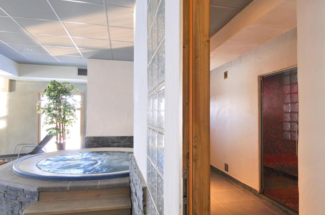 Four-Bedroom Apartment