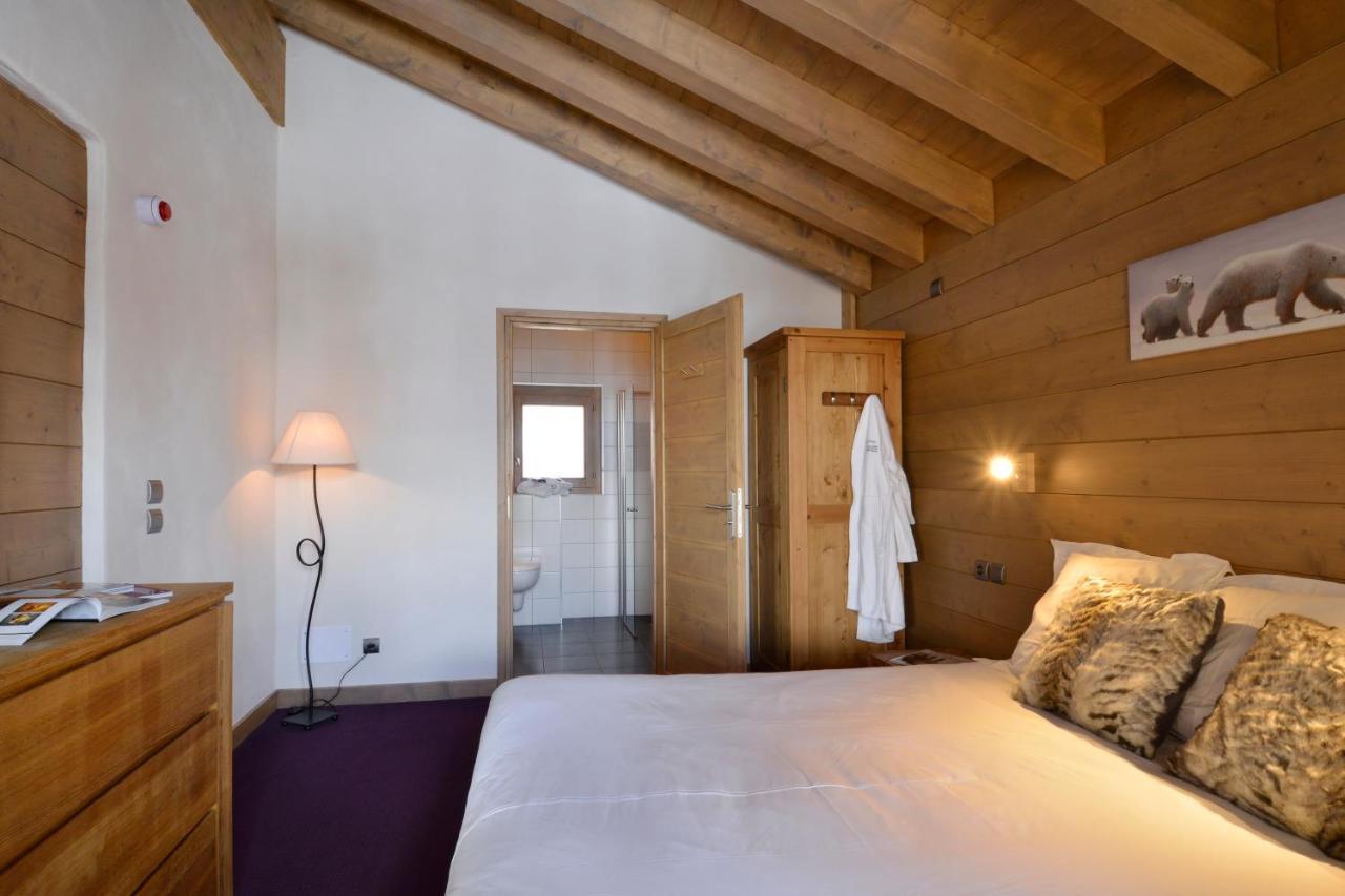 Five-Bedroom Apartment